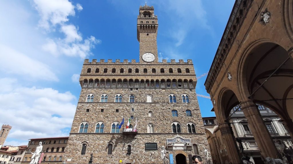 Palazzo Vecchio in Piazza della Signoria a Firenze, punto di arrivo della Via degli Dei.