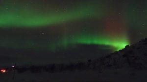 Aurora boreale a Kilpisjärvi, all'estremo nord della Lapponia finlandese e al confine con la Norvegia.