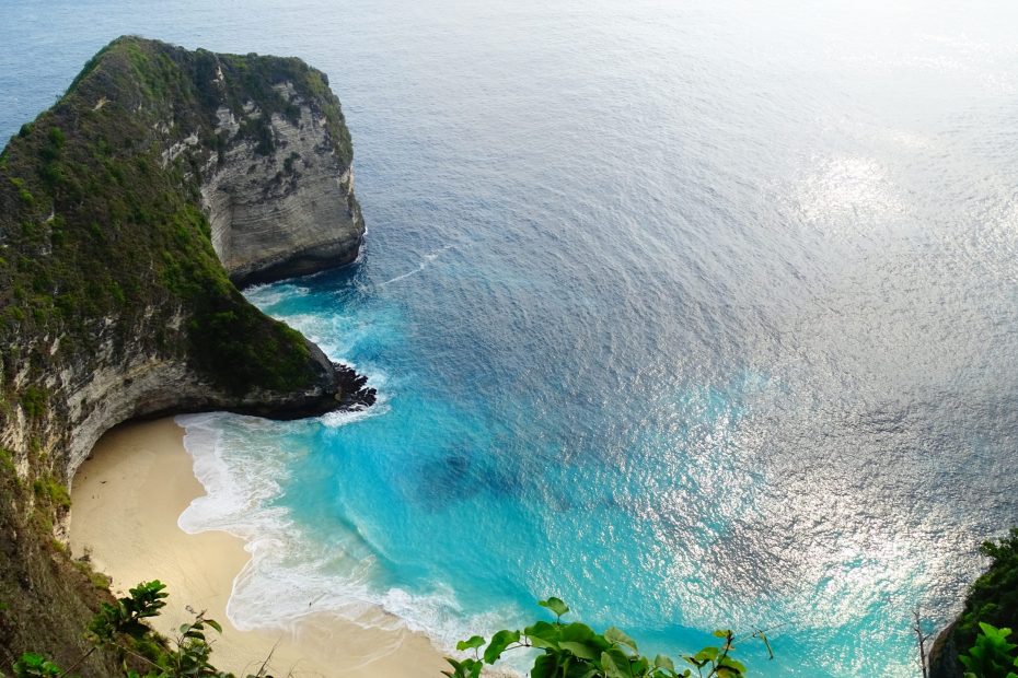 La scogliera di Kelingking, uno dei punti panoramici più famosi di Bali.