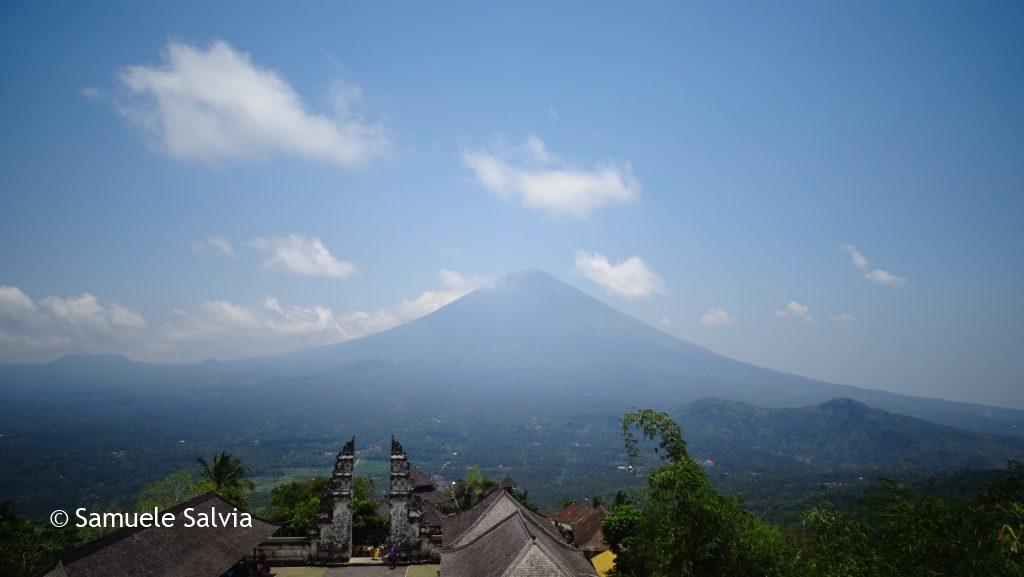 Il tempio di Pura Lempuyang Luhur, a Bali.