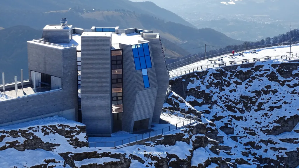 monte generoso, svizzera, mendrisio, bellavista, fiore di pietra, osservatorio monte generoso, fiore di pietra monte generoso, fiore di pietra come arrivare, mario botta, monte generoso trekking, monte generoso escursione, monte generoso sentieri, come arrivare monte generoso, monte rosa, montagna, trekking, escursione, escursioni, hiking, italia, varese, monte generoso da bellavista