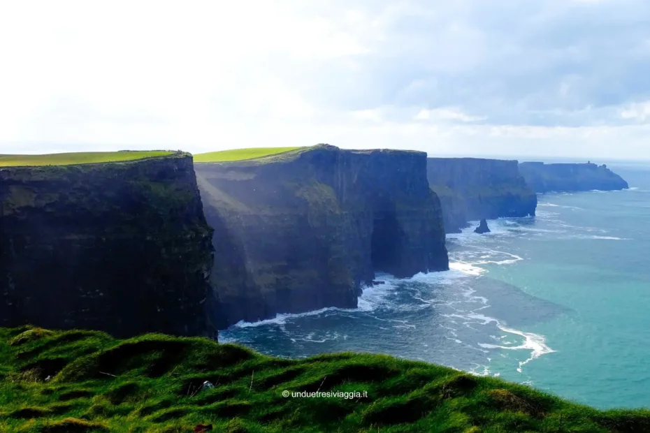 irlanda, viaggio, europa, scogliere, cosa vedere in irlanda, cosa fare in irlanda, viaggi nel mondo, moher, scogliere di moher, county mayo, cliffs of moher, irlanda, ireland, europa, viaggi, cliffs of moher come arrivare, cliffs of moher parcheggio, cliffs of moher prezzi, cliffs of moher quando andare, cliffs of moher biglietti, cliffs of moher quando arrivare