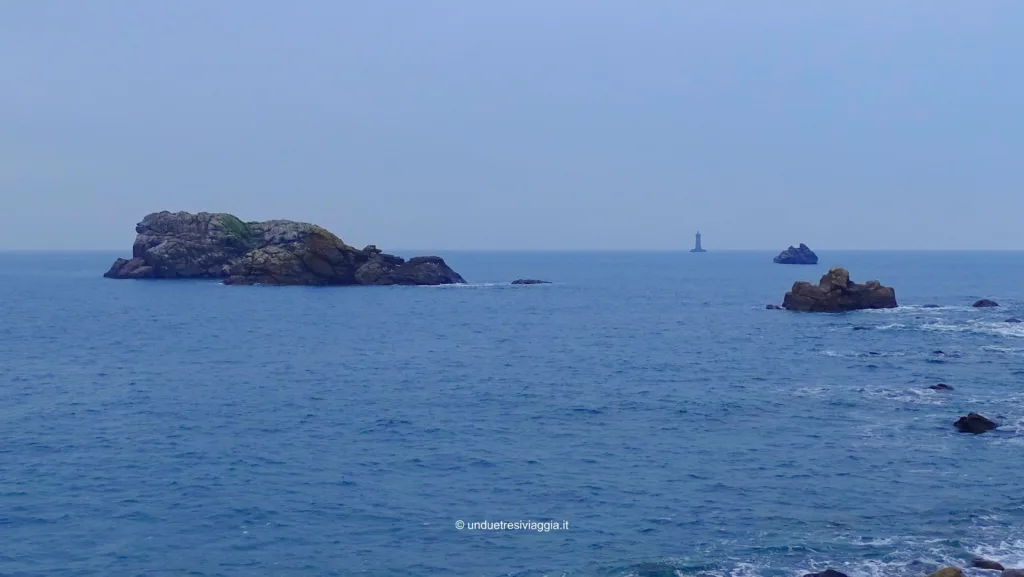 francia, bretagna, europa, viaggi, cosa vedere in bretagna, cosa fare in bretagna, strada dei fari bretagna, brest, strada dei fari, finistère, fari bretagna, faro petit minou, faro le four, faro kermorvan, faro di kermorvan, faro di pierres noires, phare du four, faro saint mathieau, Abbaye Saint-Mathieau de Fine-Terre